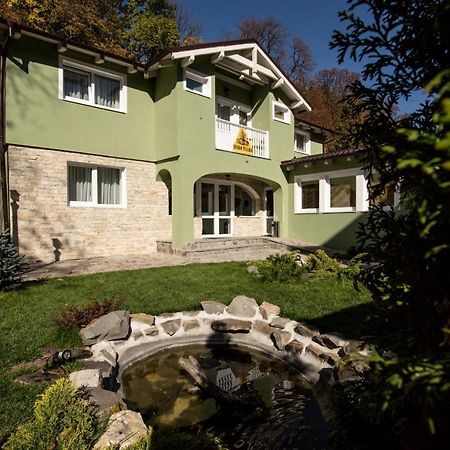 Drachenhaus Urban Villa Brasov Exterior photo