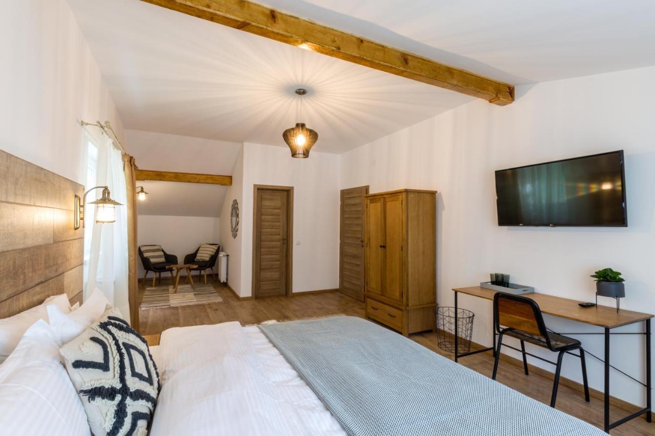 Drachenhaus Urban Villa Brasov Exterior photo